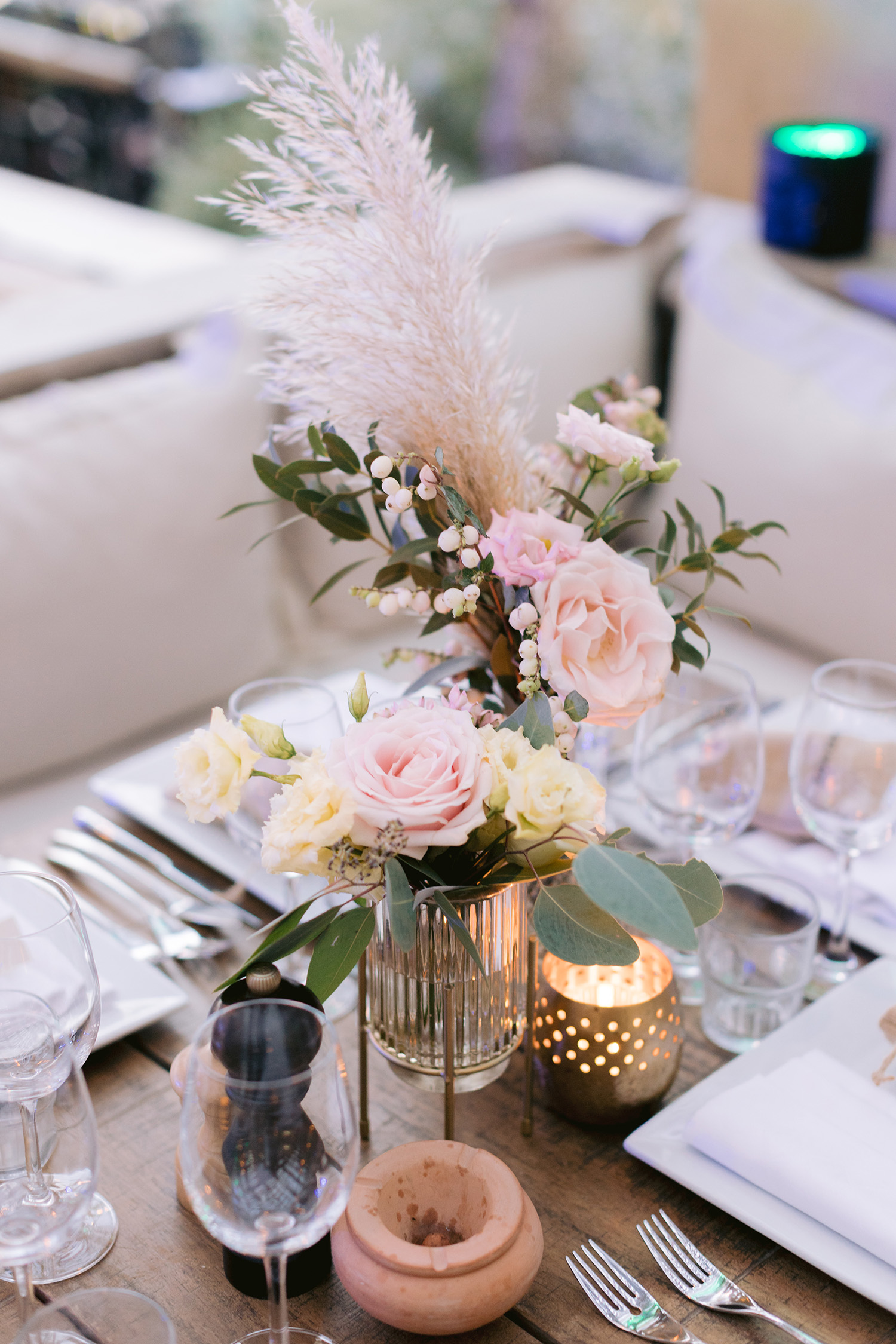 fleurs-dinner-decoration-mariage-coloré