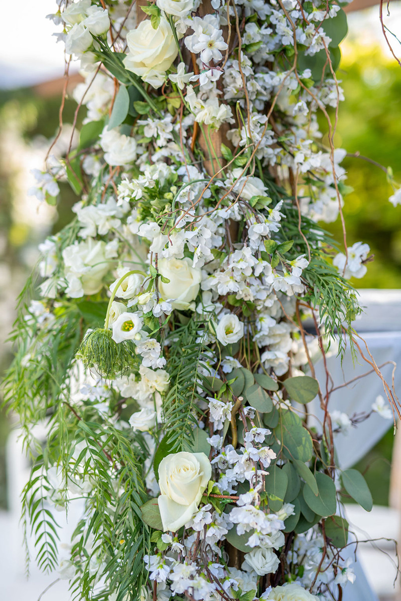 flowers-ceremony-white-roses-cherry-tree-chuppa