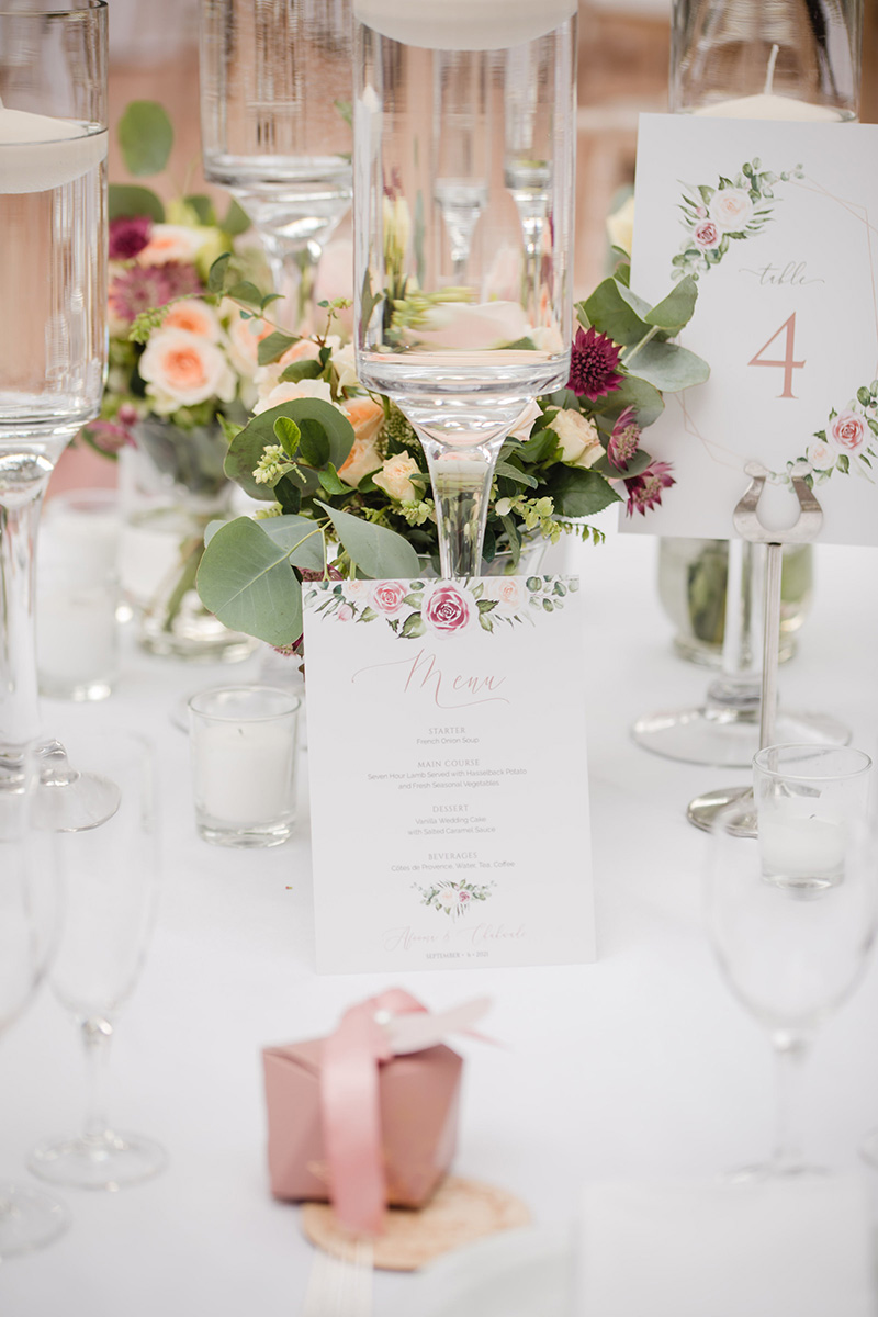 table-art-menu-wedding-just-married