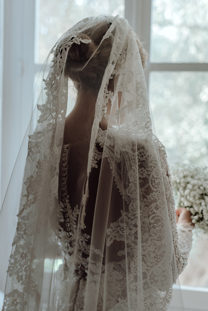 wedding-dress-bride-photo-shoot